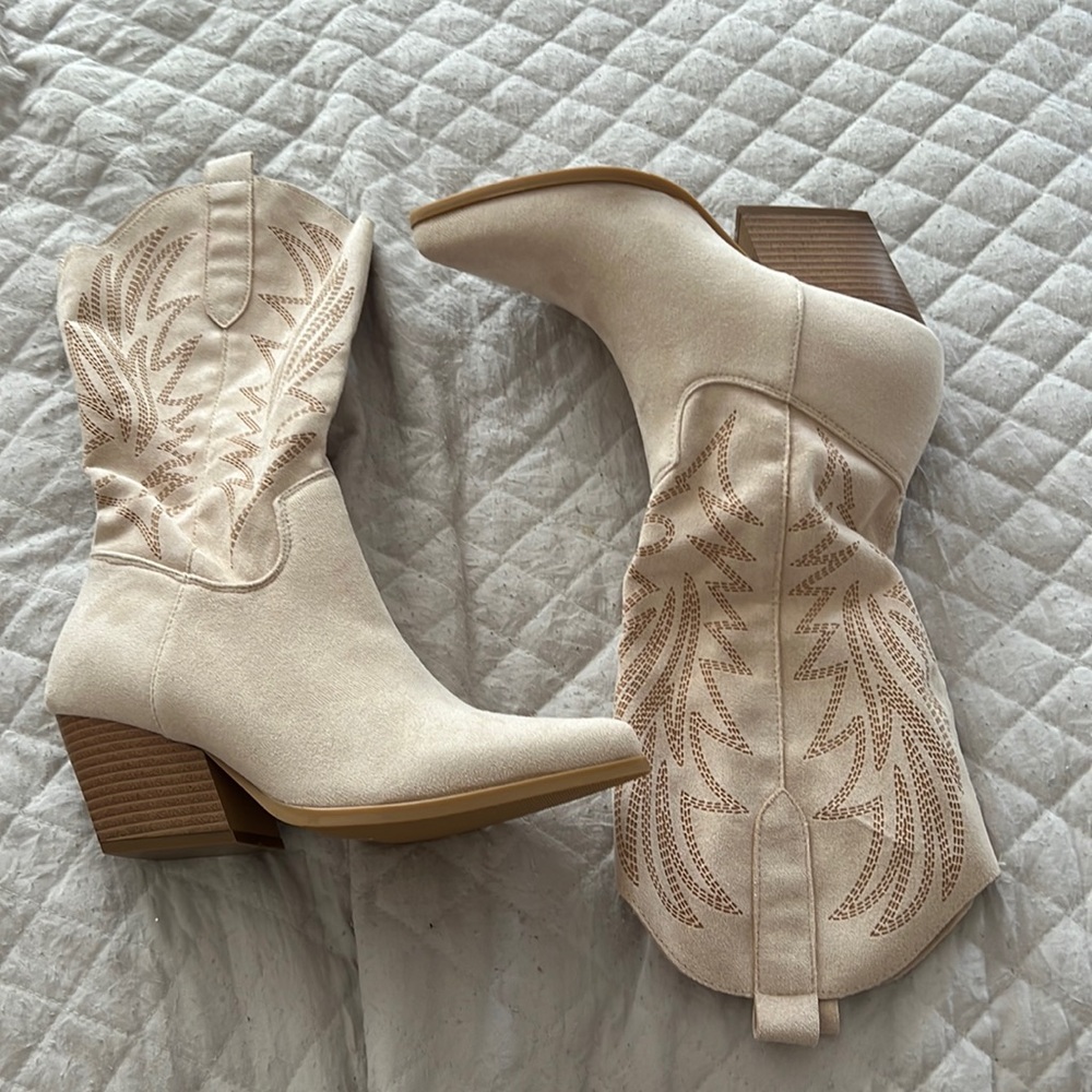 Princess Polly Beige Cowboy Boots